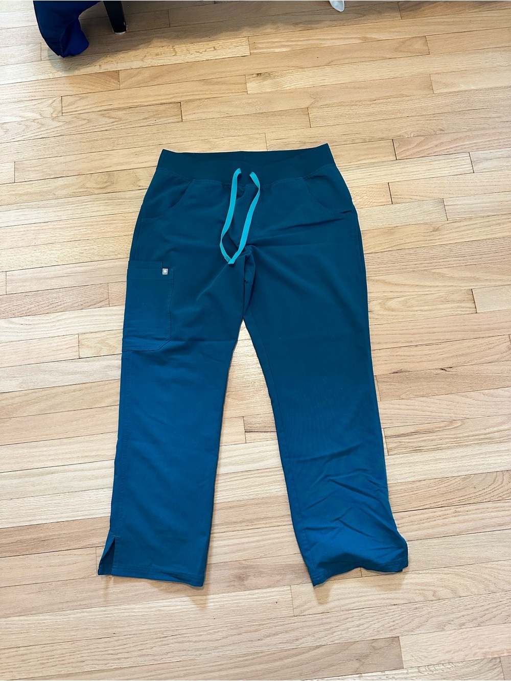 Figs kade cargo pants in large petite- Caribbean blue